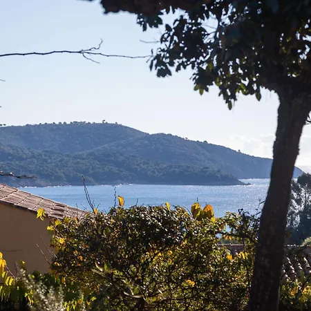 Sylvabelle לה קרואה-ואלמר